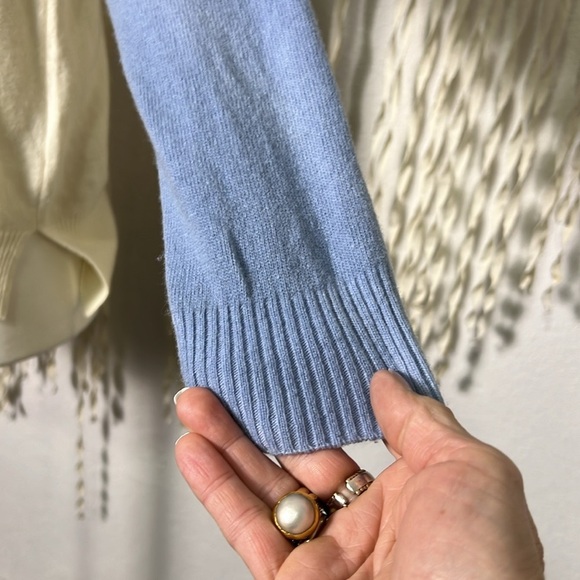 Diesel Wool Blend Cream and Blue Sweater Size XS - Picture 3 of 11